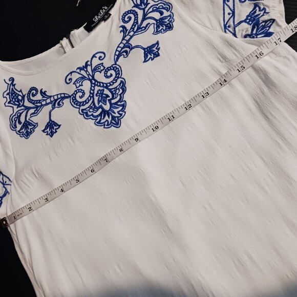 Lulus Tale to‎ Tell Embroidered Shift Mini Dress White & Blue Size S - Picture 13 of 14